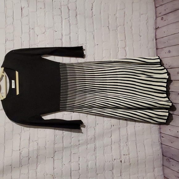 Calvin Klein Dresses & Skirts - Calvin Klein Knit A-Line Midi Dress